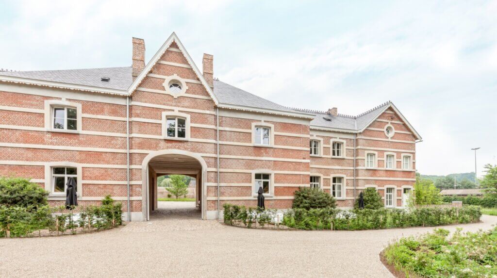 63592c5b0a7e5644d9cd95a6_Kasteelhoeve_de_Beauffort_exterieur-8098-2 Groot